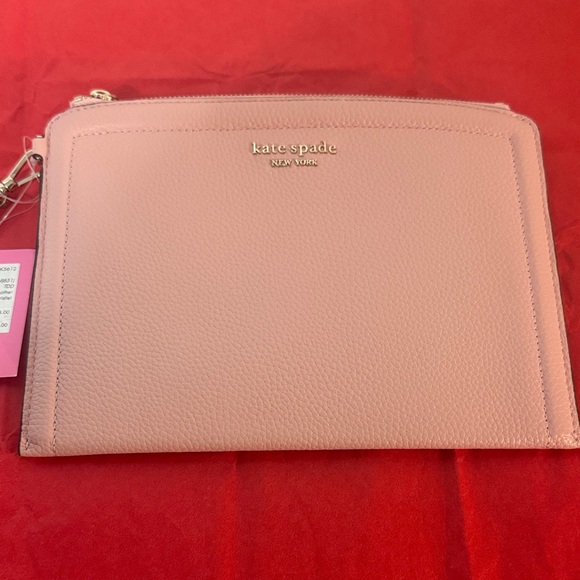 kate spade Handbags - Kate Spade Light Pink Wristlet